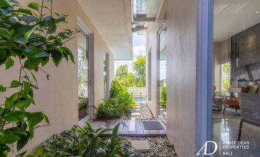 FREEHOLD MODERN 2-BEDROOM VILLA IN SECURE COMPLEX - NUSA DUA