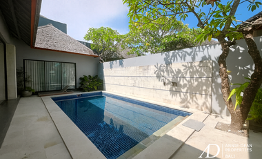 FREEHOLD | FULLY FURNISHED 2-BEDROOM VILLA IN PRIME SEMINYAK