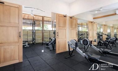 FREEHOLD | LUXURY 6-BEDROOM ESTATE IN PRIME OBEROI, SEMINYAK