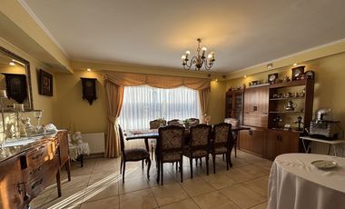 Amplia Propiedad Sector Sanatorio Aleman