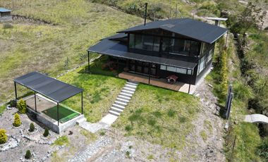 Venta Casa de campo en Ambato Sector Samanga