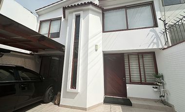 Linda Casa en venta en Santa Patricia La Molina