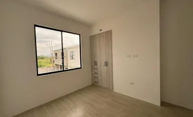 VENDO CASA INDEPENDIENTE EN LA CIUDAD DE PORTOVIEJO