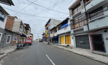 VENDO CASA RENTERA DE OPORTUNIDAD EN LA CIUDAD DE MANTA