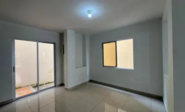 ALQUILO CASA DENTRO DE URBANIZACION EN PORTOVEJO