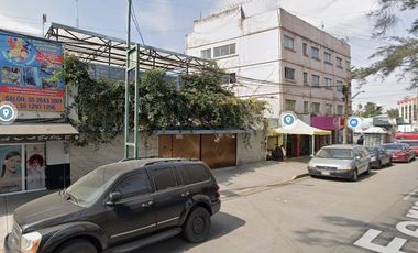 CASA EN REMATE EN VENUSTIANO CARRANZA JARDIN BALBUENA