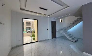 !VENTA DE EXPECTACULAR CASA EN PORTOVIEJO!