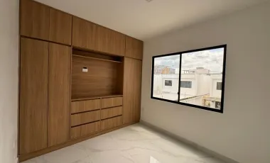 !VENTA DE EXPECTACULAR CASA EN PORTOVIEJO!