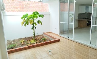 EN VENTA CASA EN EL CONJUNTO RESIDENCIAL LA MORADA ZONA ORTIENTE DE NEIVA