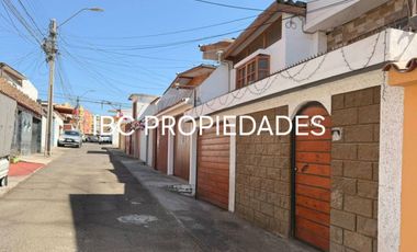SE VENDE CASA EN M. DEL PACÍFICO EN ARICA