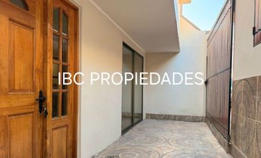 SE VENDE CASA EN M. DEL PACÍFICO EN ARICA