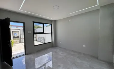 VENDO CASA INDEPENDIENTE EN PORTOVIEJO