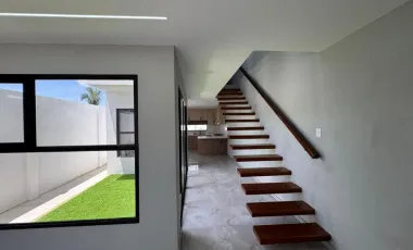 VENDO CASA INDEPENDIENTE EN PORTOVIEJO