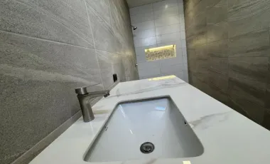 !VENDO CASA INDEPENDIENTE EN PORTOVIEJO!