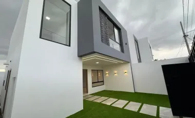 VENDO CASA INDEPENDIENTE EN PORTOVIEJO