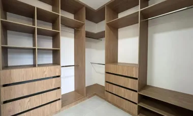 VENDO CASA INDEPENDIENTE EN PORTOVIEJO