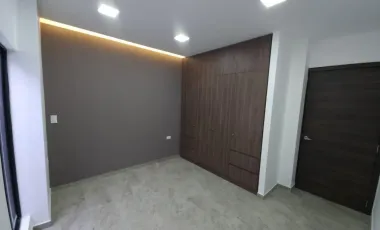 VENDO ESPECTACULAR CASA EN PORTOVIEJO