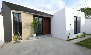 VENDO ESPECTACULAR CASA EN PORTOVIEJO