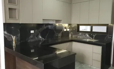 VENDO ESPECTACULAR CASA EN PORTOVIEJO