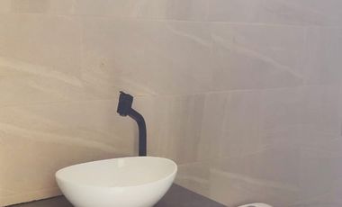 Se vende casa nueva 3 habitaciones 4 baños