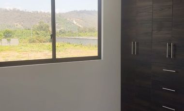 Se vende casa nueva 3 habitaciones 4 baños