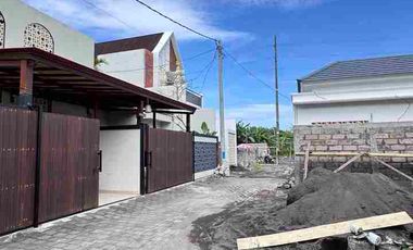 Segera miliki villa minimalis dengan harga terjangkau di Sekar Sari, Denpasar Timur. Hanya 10 menit ke pantai dengan berjalan kaki !!!
Sangat cocok untuk investasi