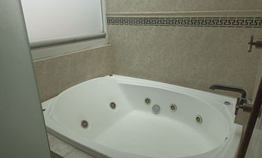 CASA EN VENTA EN PASEO ALTOZANO MORELIA