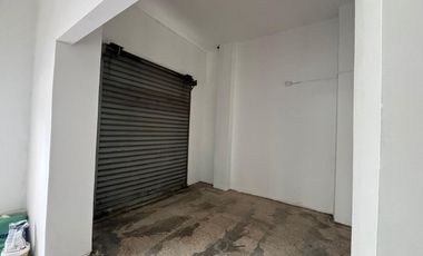 SE ALQULA LOCAL COMERCIAL DIAGONAL AL MERCADO