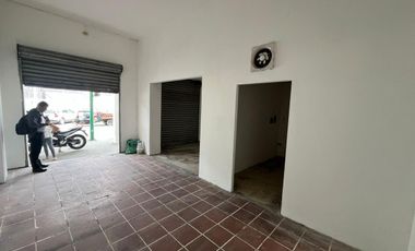 SE ALQULA LOCAL COMERCIAL DIAGONAL AL MERCADO