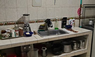 SE VENDE CASA GARCES NAVAS