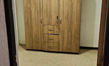 SE VENDE CASA GARCES NAVAS