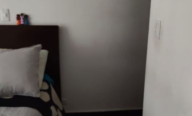 SE VENDE CASA GARCES NAVAS