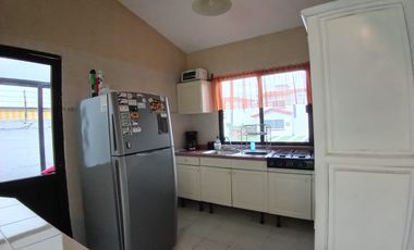 CASA EN VENTA EN FRACCIONAMIENTO LOMAS DE COCOYOC MORELOS