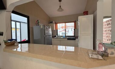 CASA EN VENTA EN FRACCIONAMIENTO LOMAS DE COCOYOC MORELOS