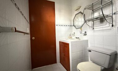 CASA EN VENTA EN FRACCIONAMIENTO LOMAS DE COCOYOC MORELOS