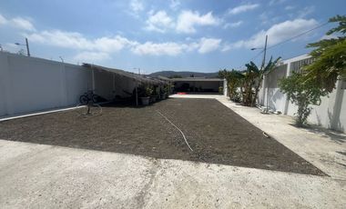 SE VENDE TERRENO EN CRUCITA