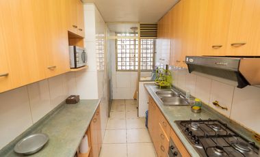 SE VENDE DEPTO EN COND. LAS ANTILLAS, TRINIDAD.