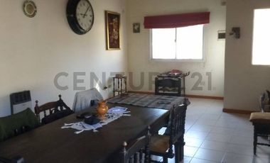 Venta de Casa de 1 dormitorio en Funes