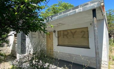 Venta de Galpón mas Casa en Barrio Belgrano