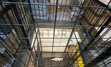 Venta de Galpón mas Casa en Barrio Belgrano