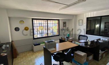 Venta de Galpón mas Casa en Barrio Belgrano