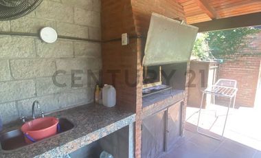 Venta de Casa de dos dormitorios en Ibarlucea