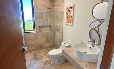 Villa en venta en Playa San Benito - 4rec, con rooftop y vista hacia el mar