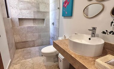 Villa en venta en Playa San Benito - 4rec, con rooftop y vista hacia el mar