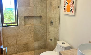 Villa en venta en Playa San Benito - 4rec, con rooftop y vista hacia el mar