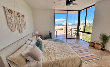 Villa en venta en Playa San Benito - 4rec, con rooftop y vista hacia el mar