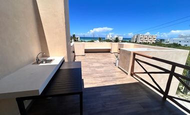 Villa en venta en Playa San Benito - 4rec, con rooftop y vista hacia el mar