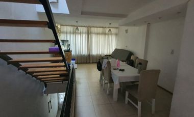 En Venta Triplex - Oportunidad !!! Rosario.