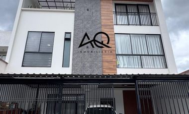 Casa en venta en Los Operadores