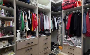 Casa en venta en Los Operadores